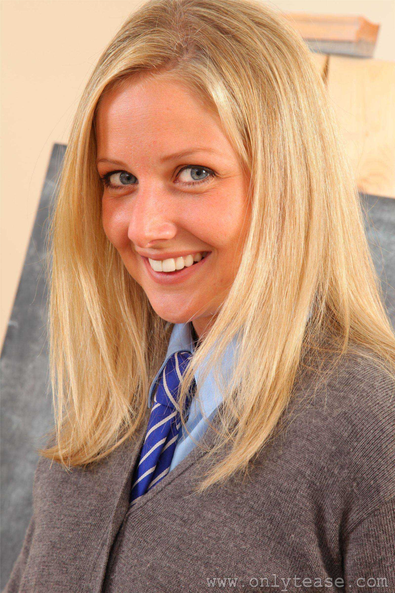 [OnlyTease]2013.10.24 Nikki F[135P]